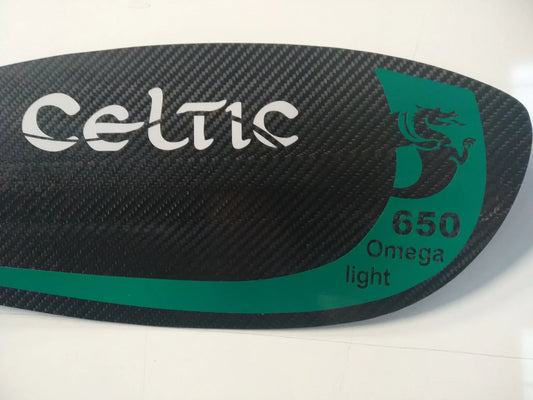 Omega Carbon Light Sea Touring Paddle - 4 Piece - Straight Carbon shaft - Nylon Leverlok